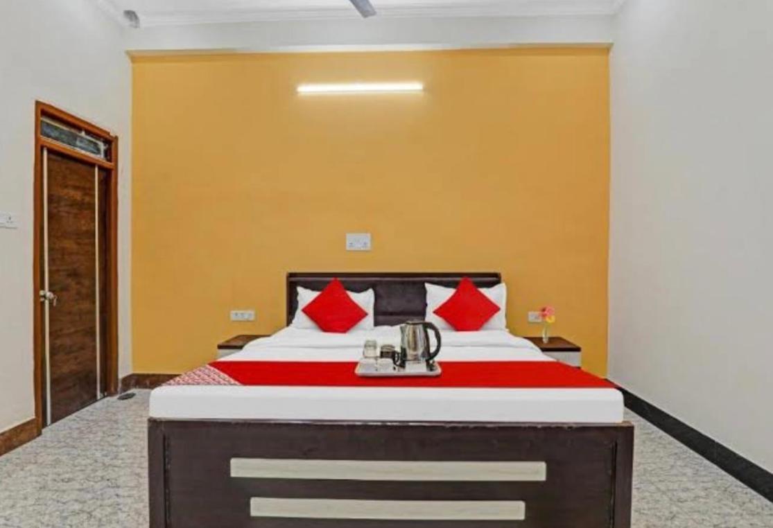 Hotel Mannu Grand Kanpur Exterior foto